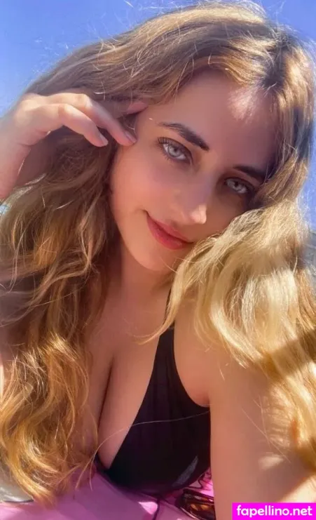 Yourluxurybratt OnlyFans Thumbnail #GEvqNsHjk4