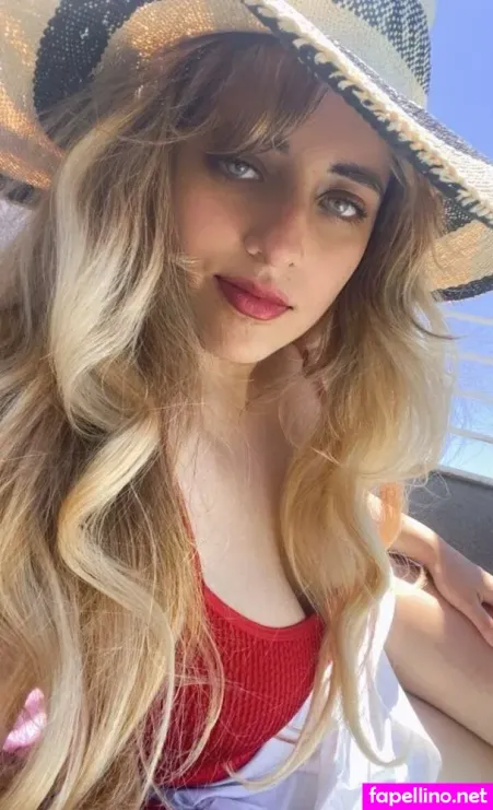 Yourluxurybratt OnlyFans Thumbnail #cPnQ120X2N