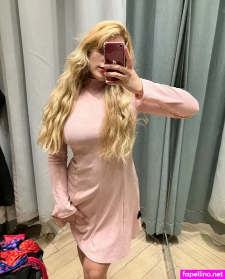 Yourluxurybratt OnlyFans Thumbnail #oG0K6FxeEa