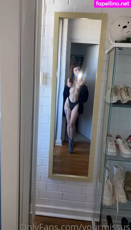Yourmissus OnlyFans Thumbnail #7ekTFUU7Ad