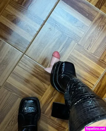 Yourmistresssky OnlyFans Thumbnail #pDvYIDI1uZ