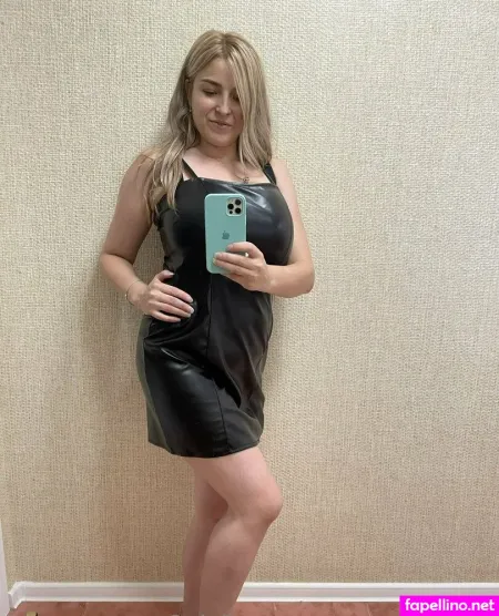 Yourmollyfox OnlyFans Thumbnail #ui84BJXKs7