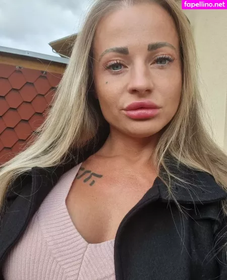 Yourmonicaa OnlyFans Thumbnail #wYr0RajWrk