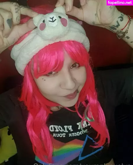 Youronlyevelyn OnlyFans Thumbnail #i1OAJaRoeO