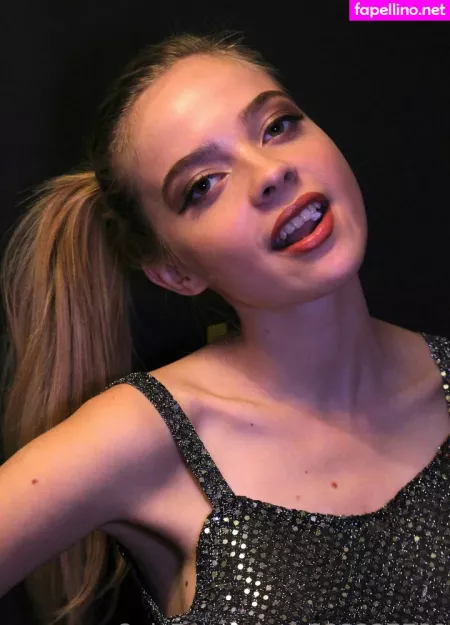 Yourprettylex OnlyFans Thumbnail #589Ad4lNR5