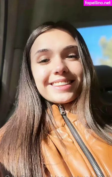 Yourqueen3 OnlyFans Thumbnail #Xz76H5iZmL