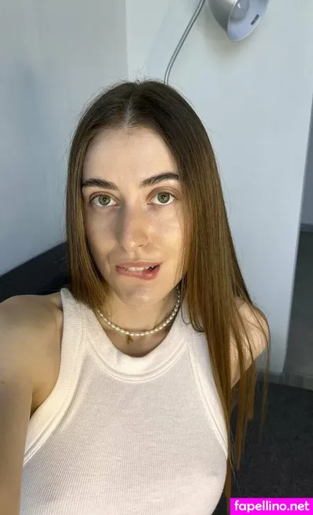 Yourrosalia OnlyFans Thumbnail #q6TH4jCc6Z
