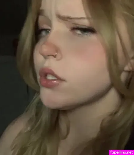 Yours Truly Sav1 OnlyFans Thumbnail #9iSD6K5QEy