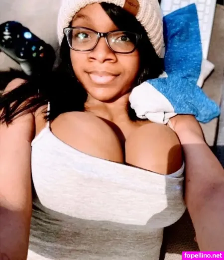 Yours Trulyjo OnlyFans Thumbnail #XodTOz1M0J