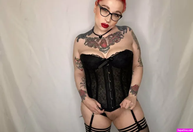 Yourscarletharlotxxx OnlyFans Thumbnail #ey8DSf4nem