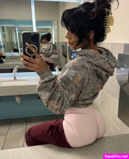 Yoursecretrito OnlyFans Thumbnail #SWVTHSQx3g