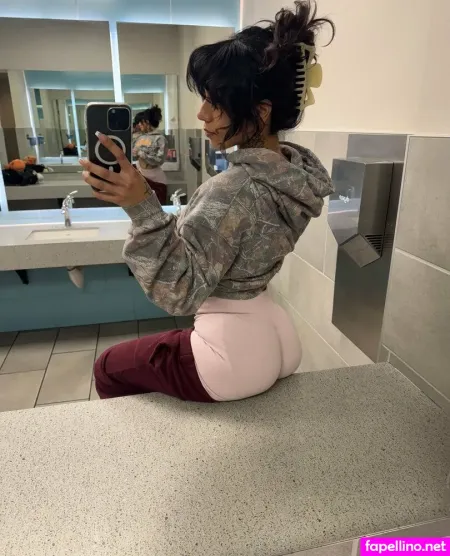 Yoursecretrito OnlyFans Thumbnail #lsorNVJJJR