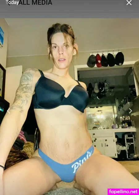 Yoursecrets92 OnlyFans Thumbnail #p9J8day8ID