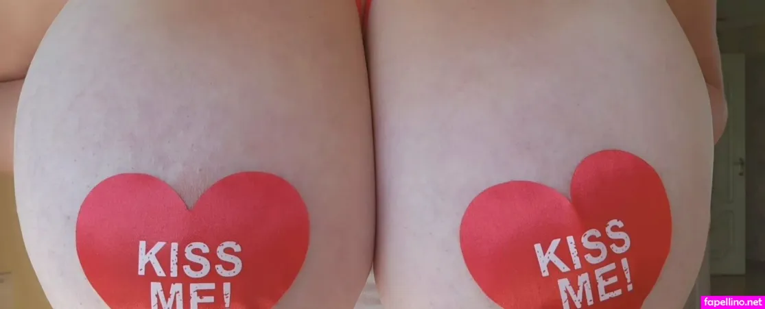 Yoursexualneighbour OnlyFans Thumbnail #qxbu02VF2b