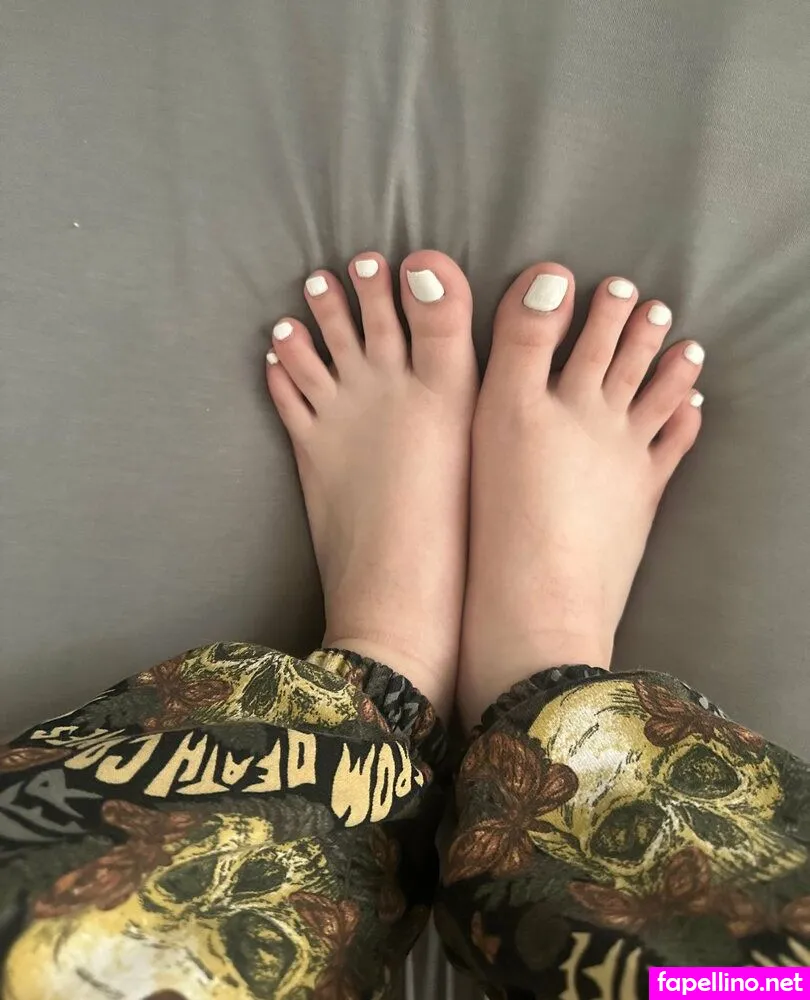 yourfeetgoddes, yoursexyfootgirldes Nude Leaked OnlyFans Photo #LgsK8zmrnt