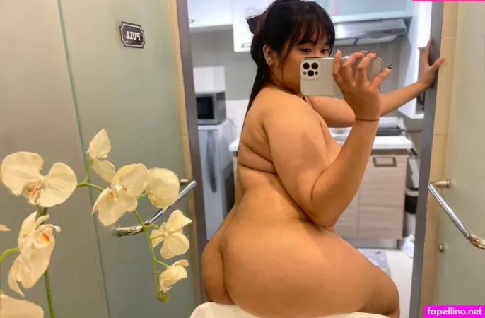 Yoursie Nna OnlyFans Thumbnail #fdThJ22lYD