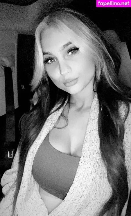 Yourslutnatalie OnlyFans Thumbnail #DSUwS2LkIV