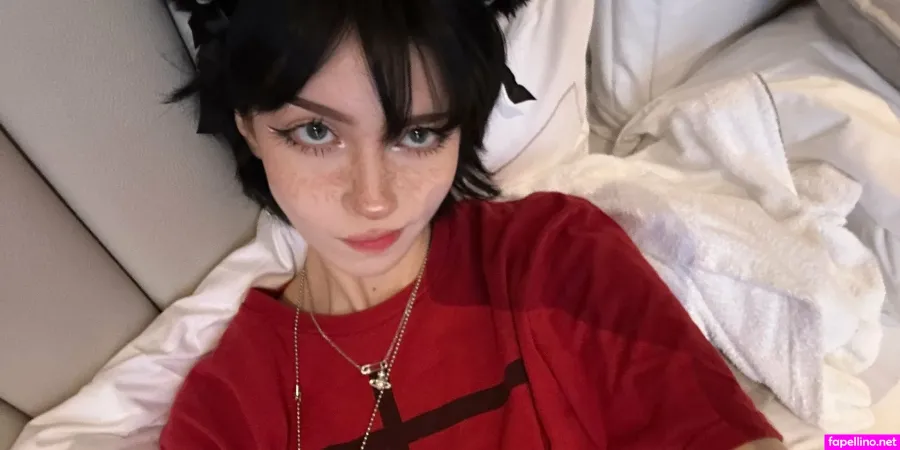 Yoursmalldoll1 OnlyFans Thumbnail #LgnIRz9q0a