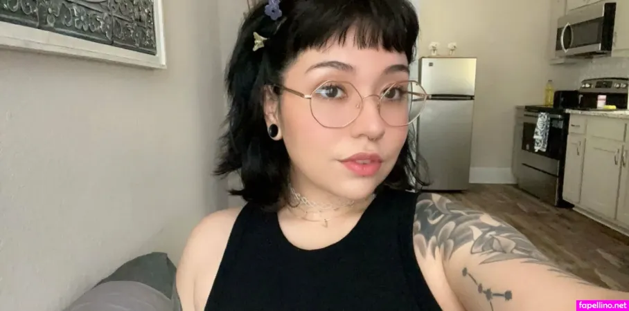 Yourstruly Rose OnlyFans Thumbnail #Y9UfnAmn5t