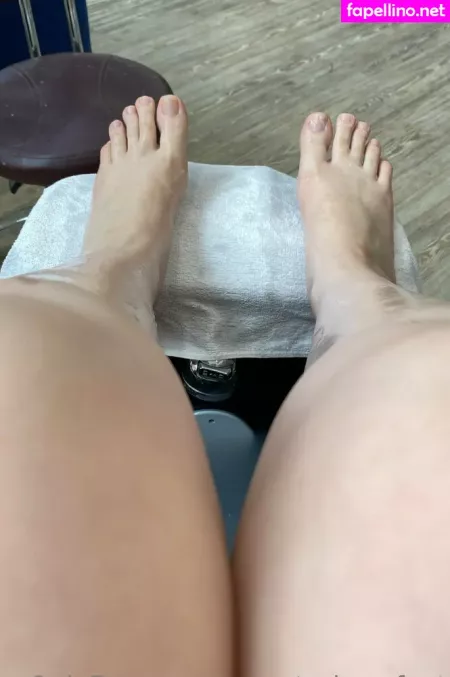 Yourstrulymsfeet OnlyFans Thumbnail #28YHeecNp8