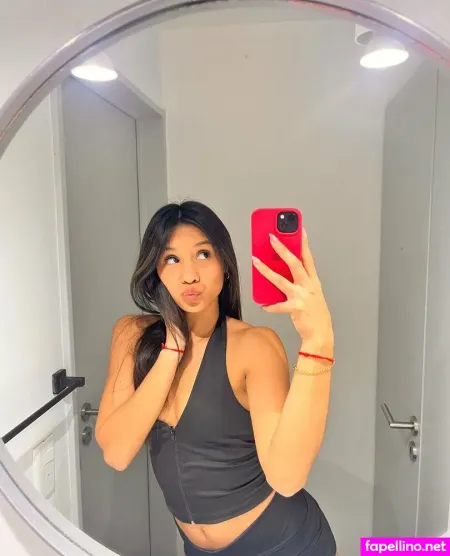 Yoursweetestserena OnlyFans Thumbnail #nfgQS1rr6D