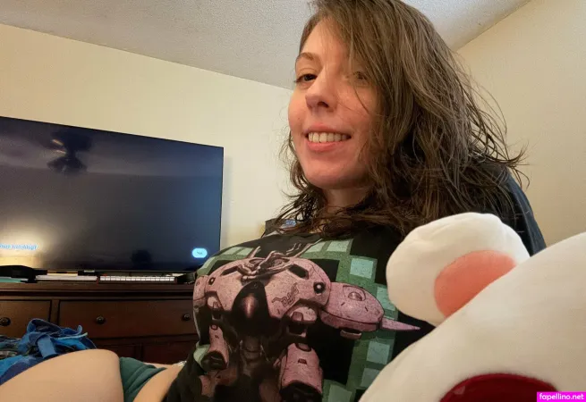 Yourvirtualgamergf OnlyFans Thumbnail #xtMPdY3QtI