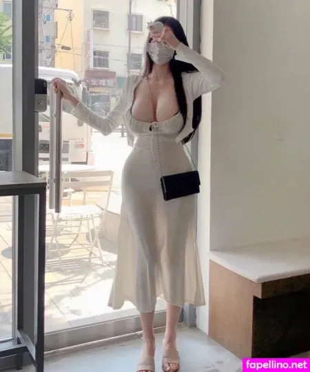 Youryuzu OnlyFans Thumbnail #zSLvWfvCpx