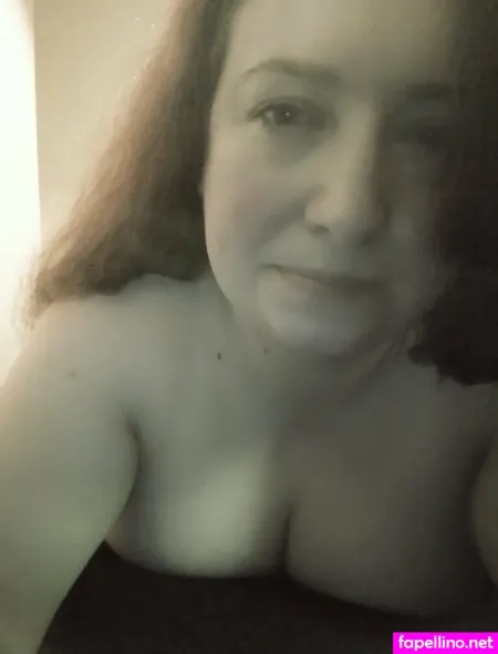 Yseultlefey OnlyFans Thumbnail #OpjI1669j3
