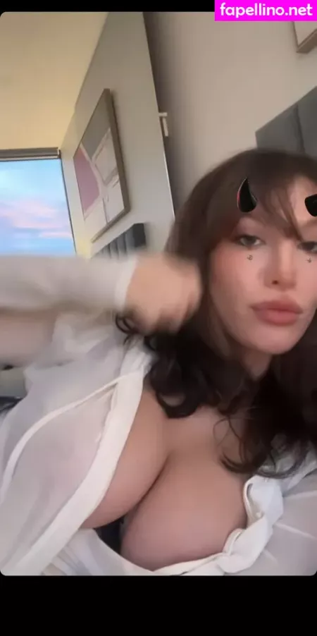 Ysidorabravo OnlyFans Thumbnail #eyLzFr0j8B