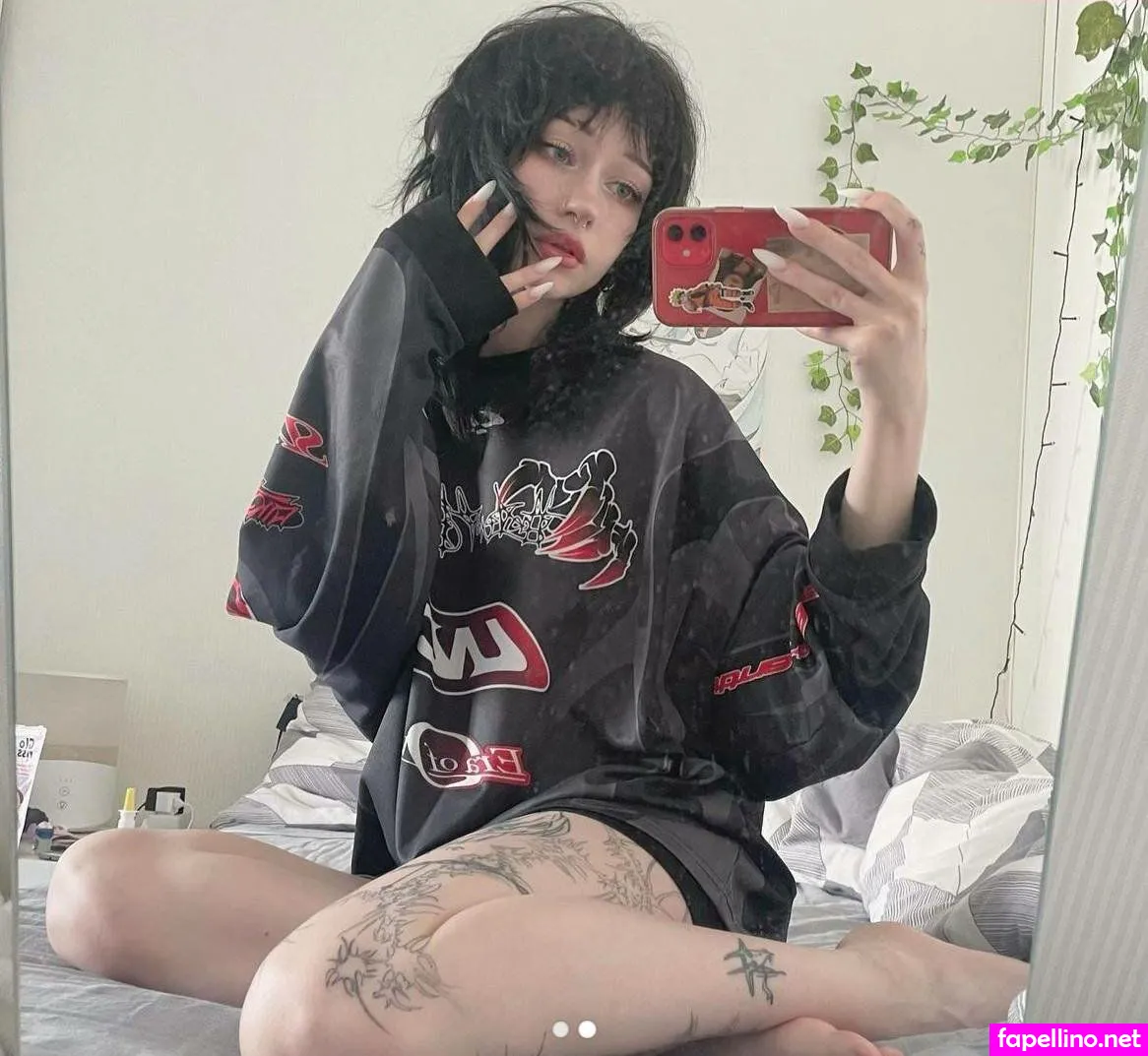 Gothgirlll, Pinkyupurr, yswidy Nude Leaked OnlyFans Photo #5GO1idKTNk