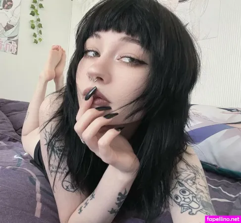 Yswidy OnlyFans Thumbnail #7chrek3Fr4