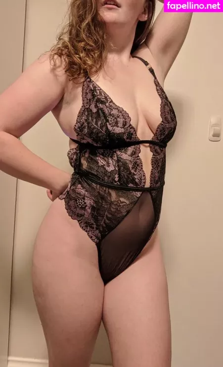 Ytgirlpics OnlyFans Thumbnail #mC34AHdWlz