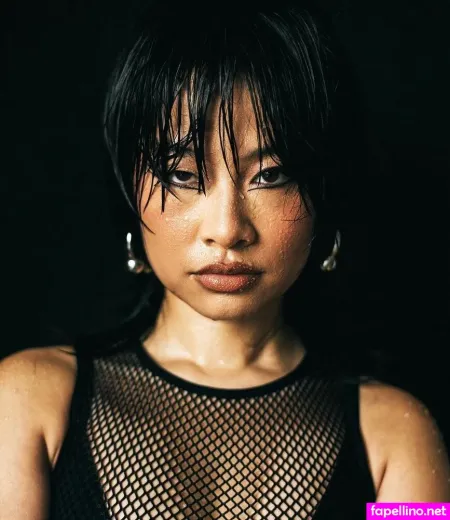 Yu Ling Wu OnlyFans Thumbnail #D1s3WacQPZ