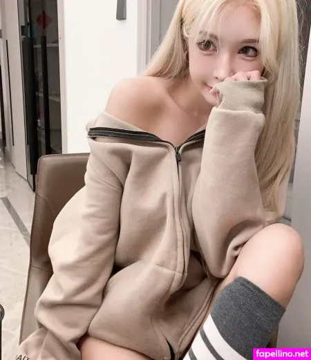 Yu Zhi Qing OnlyFans Thumbnail #eLyYLcpwGF