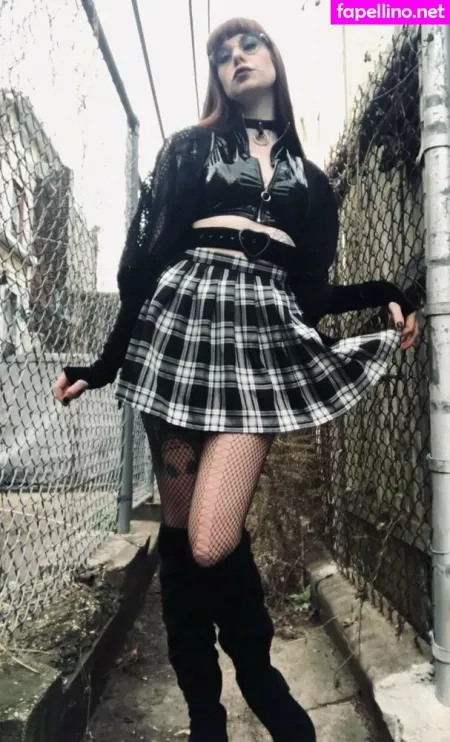 Yubaba Yaga OnlyFans Thumbnail #IEVGtmaFgg