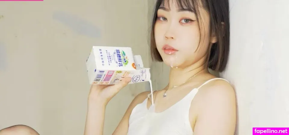 Yuexuann21 OnlyFans Thumbnail #ozxXtADr1Q