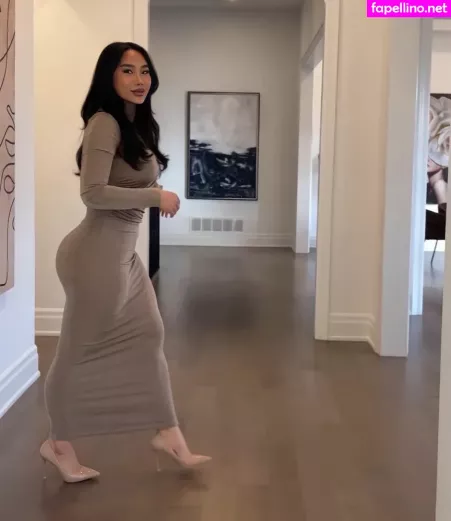 Yueyue OnlyFans Thumbnail #CLgVMnSGFj