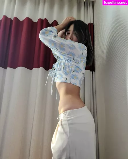 Yuggie Tv OnlyFans Thumbnail #7u1rCO6j6k