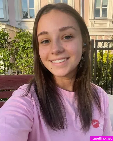 Yugi OnlyFans Thumbnail #8j3S8oK2kW