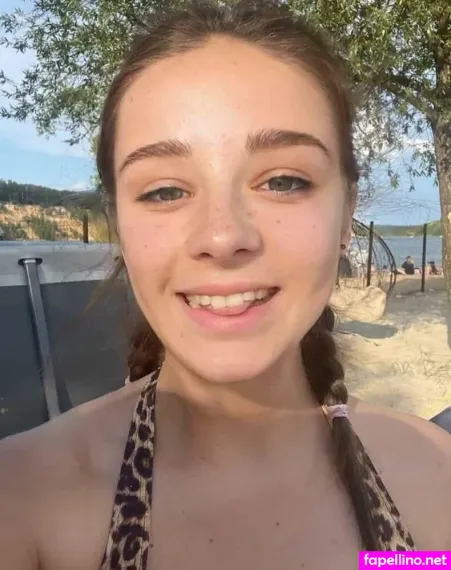 Yugi OnlyFans Thumbnail #iTcHkr2CHz