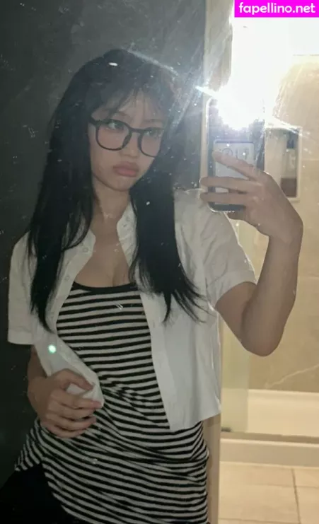 Yujin OnlyFans Thumbnail #1RvTjxw4ec