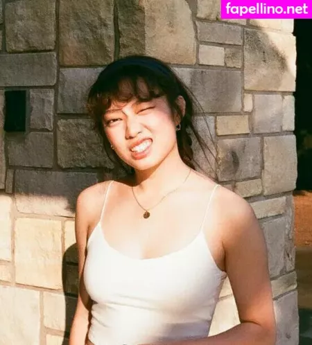 Yujin OnlyFans Thumbnail #D4K6FyeArR