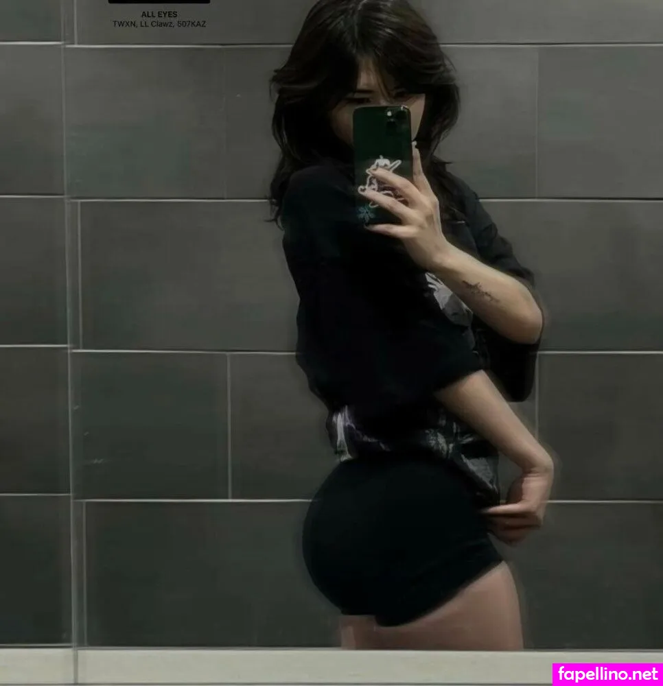 yukiifoxx Nude Leaked OnlyFans Photo #7eaA8K6fT8