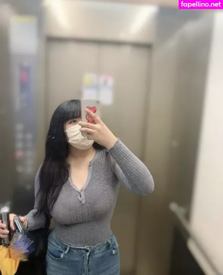 Yul Off OnlyFans Thumbnail #15Ux261us7