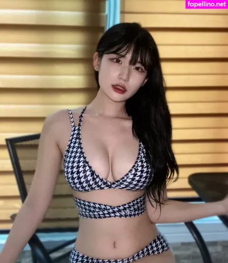 Yule 0 03 OnlyFans Thumbnail #15Vlrwvjml