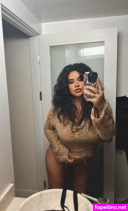 Yuleemaimaginee OnlyFans Thumbnail #7bF6YUVn44