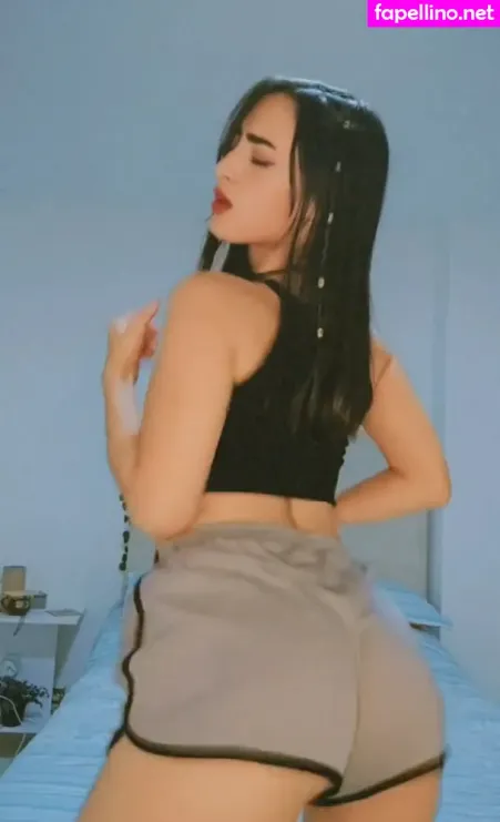 Yulenygz OnlyFans Thumbnail #QK4NJKZu50