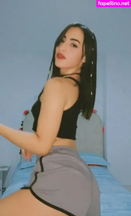 Yulenygz OnlyFans Thumbnail #WfNeGe6MOM