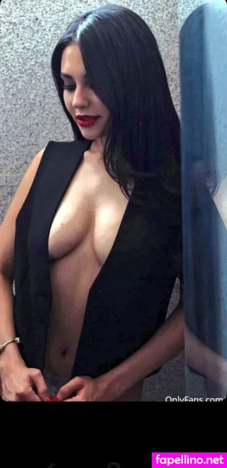 Yuli Castillo OnlyFans Thumbnail #BbrqudUMAp