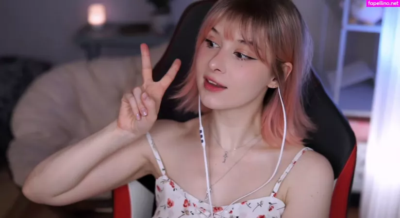 Yuli OnlyFans Thumbnail #TiZKbMZa7Q